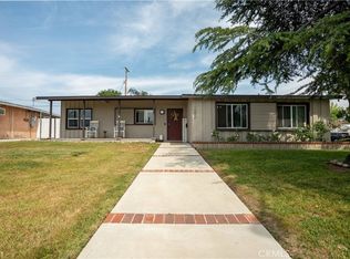 1082 S Prospero Dr, Glendora, CA 91740