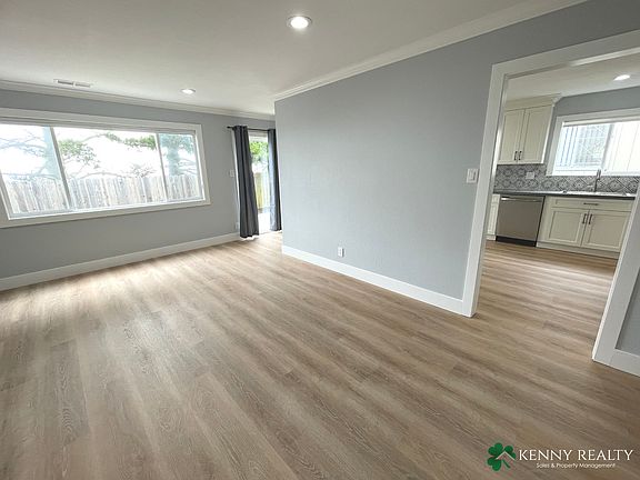 5th image of 23 Morton Dr