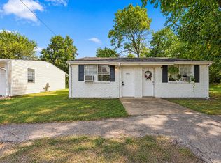 810 & 812 W Montgomery Ave #A, Sheffield, AL 35660