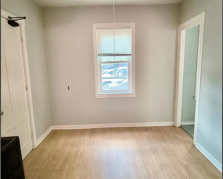79 Hamlet Avenue — Photo 12