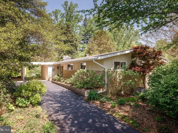 3915 Longmoor Cir, Phoenix, MD 21131