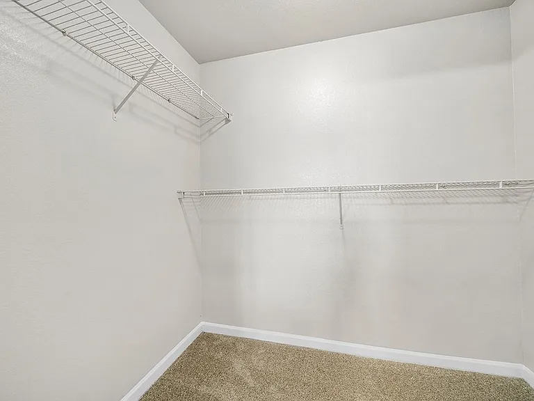 Maple Village Apartments — Photo 122