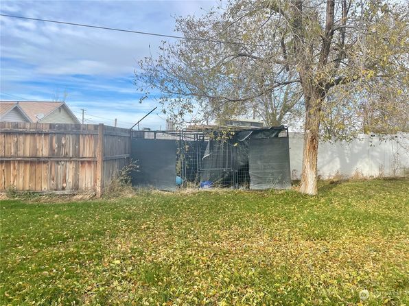 120 E Lewis Street, Coulee City, WA 99115