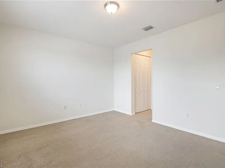 5265 Beckton Rd — Photo 15