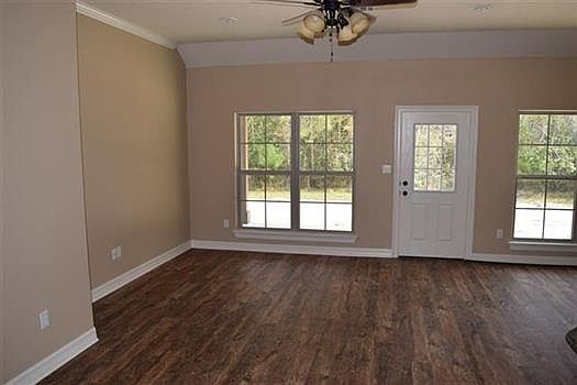3rd image of 114 Dalewood Dr