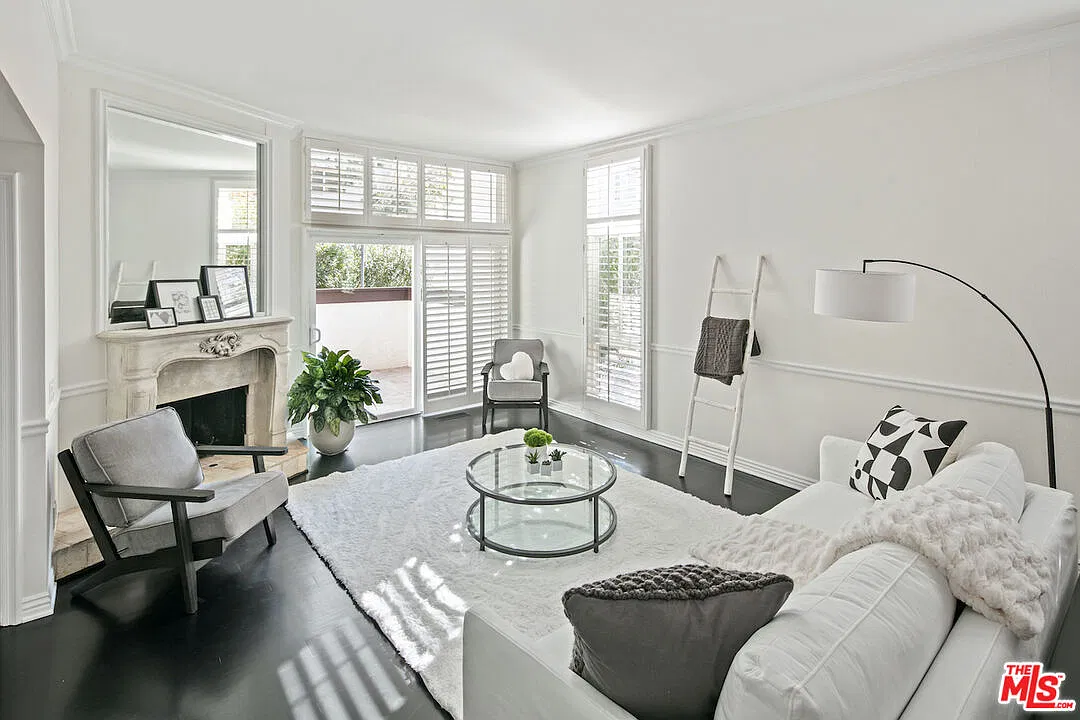 2 bed, 2.5 bath, 1734 sqft, $5,500 — Photo 1