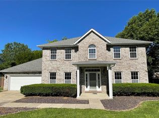 2341 Greenfield Dr, Belleville, IL
