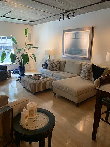 800 Peachtree St NE Photo 1