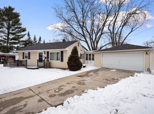 106 N Buell Ct, Aurora, IL 60506