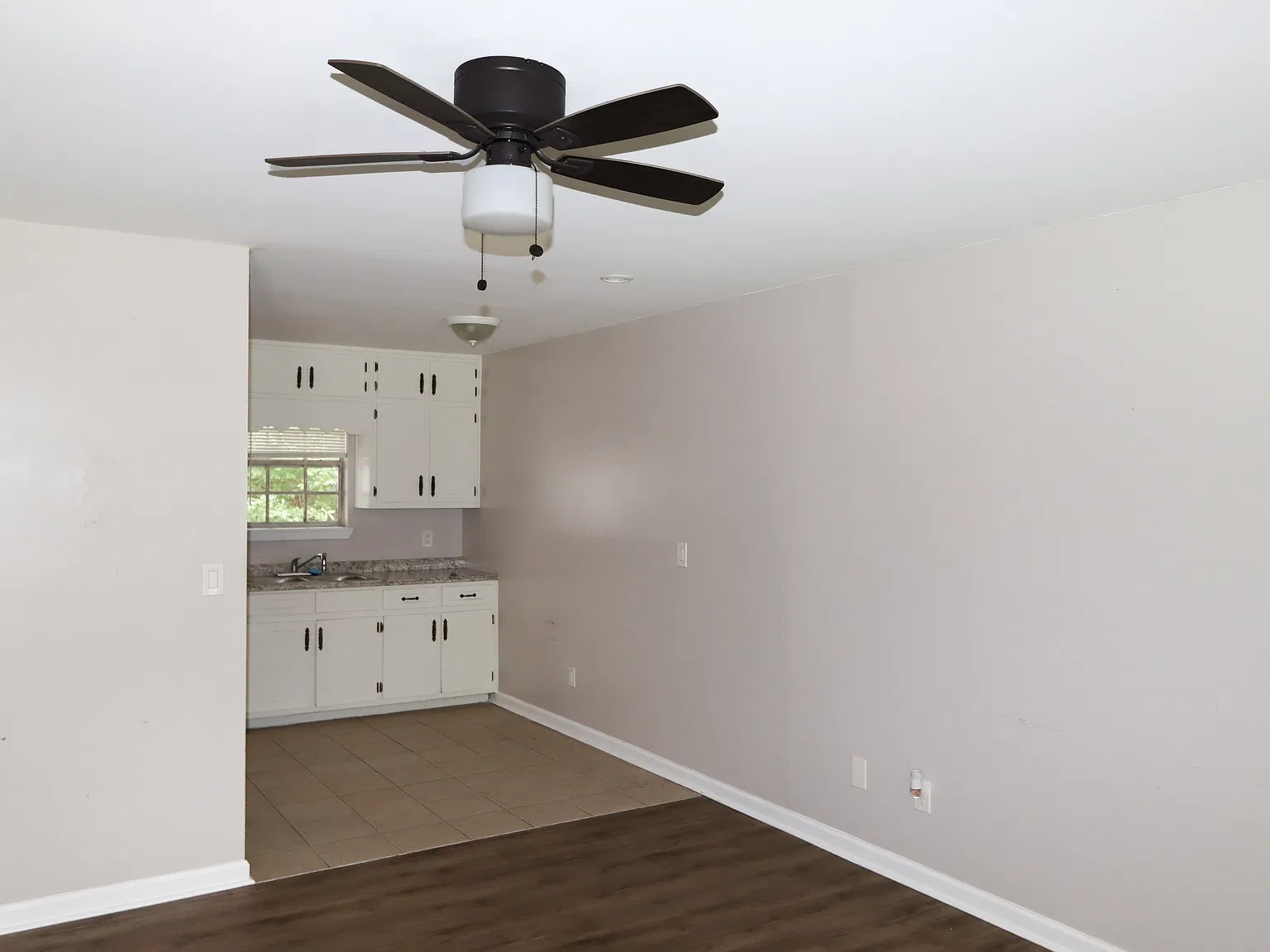 4550 Candlestick Lane (New) - B — Photo 3