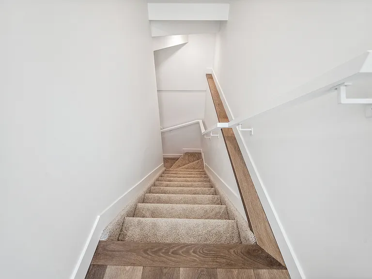 9013 93rd St NW — Photo 35