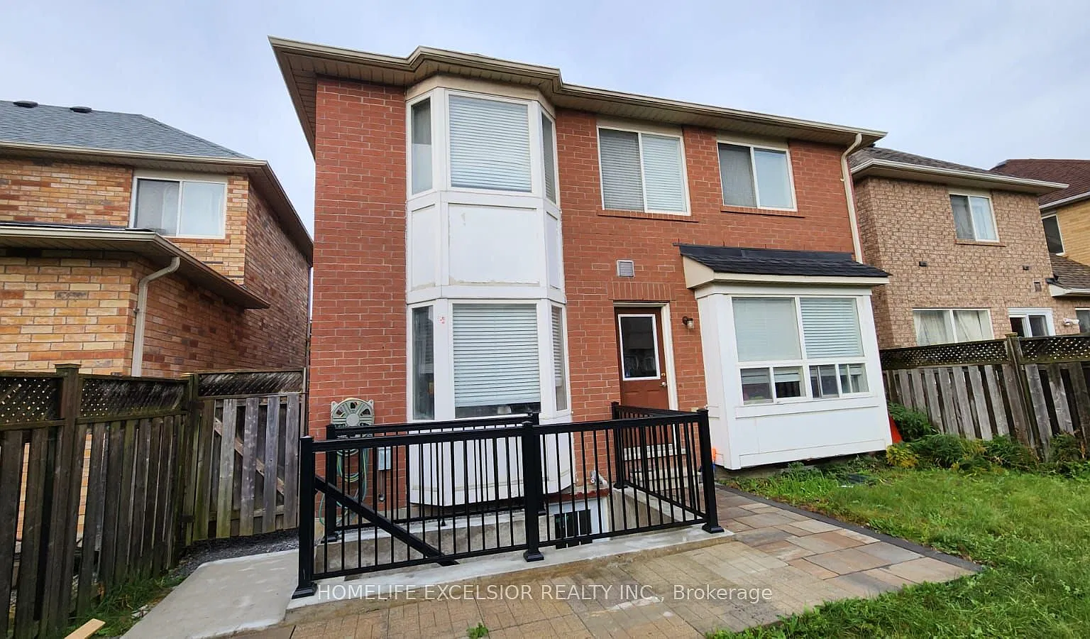 3 bed, $1,650 — Photo 2