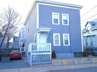 39 Groveland St, Lynn, MA 01902