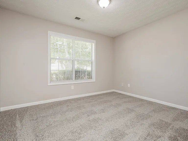 308 Kellys Walk — Photo 12