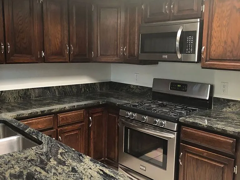 2530 E Forgeus Pl — Photo 3