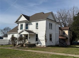 2301 Charleston Ave, Mattoon, IL