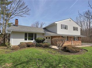 2779 Belgrave Rd, Pepper Pike, OH 44124