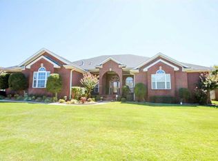 1712 Fianna Way, Fort Smith, AR 72908