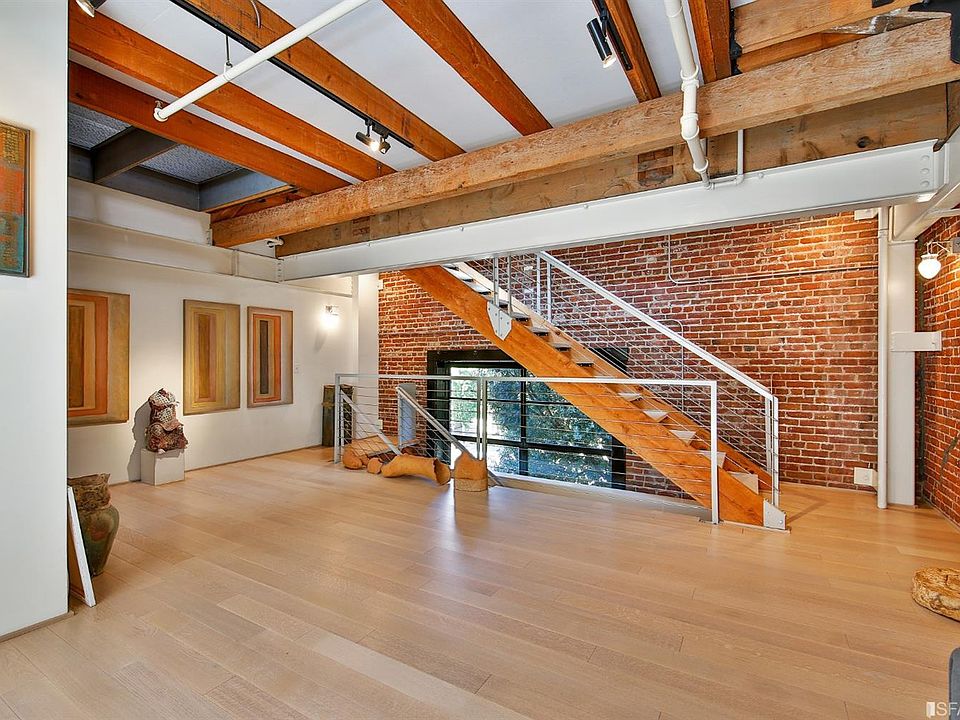 1st image of 650 Delancey St APT 102