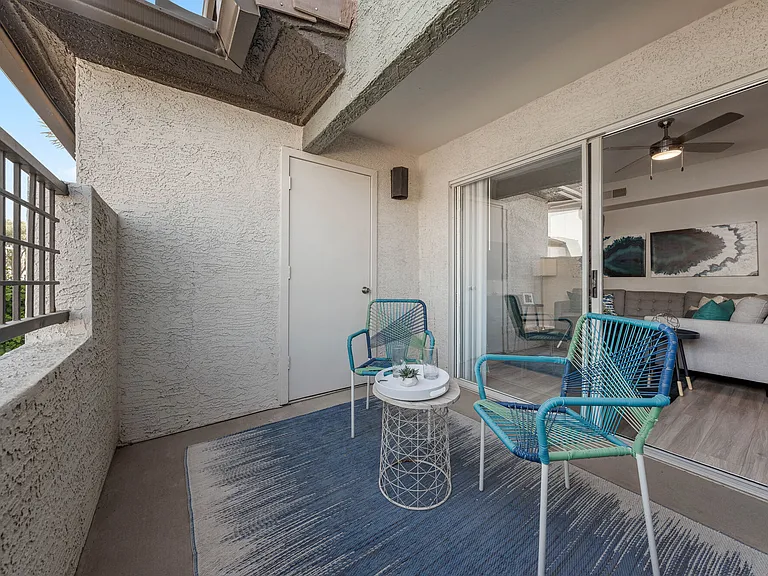 Verano Townhomes — Photo 7