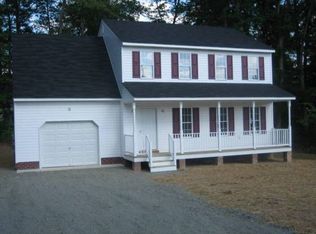 1125 Twilight Ln, North Chesterfield, VA 23235