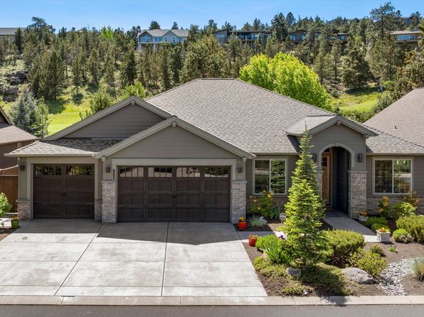 3065 River Trail Pl