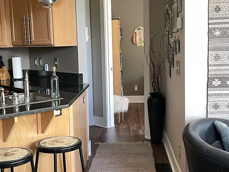 8300 Meadowview Dr #L23 — Photo 22