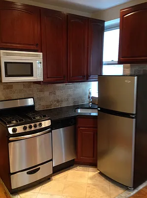 Rented by Charie Properties LLC | media 16