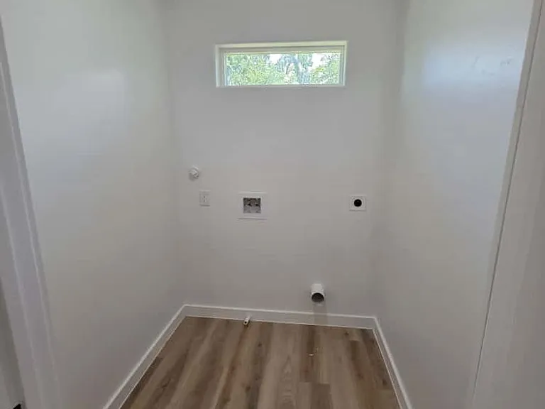 8406 De Priest St #A — Photo 28