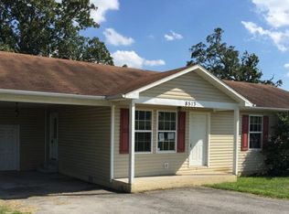 8513 Pilot Rock Rd, Hopkinsville, KY 42240