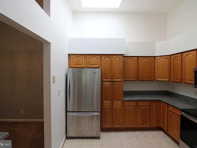 7509 Ashby Ln #N — Photo 18