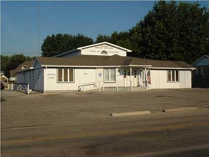 1st image of 105 N 2nd Ave