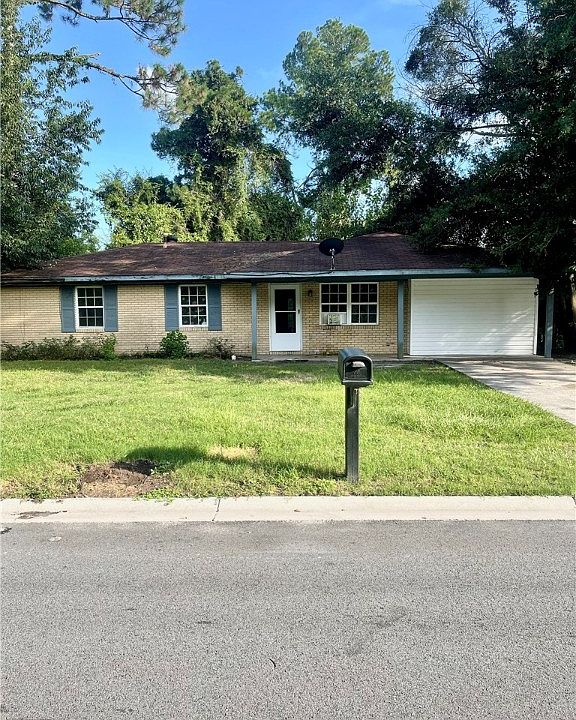 2274 Pinewood Dr, Brunswick, GA 31520 Zillow