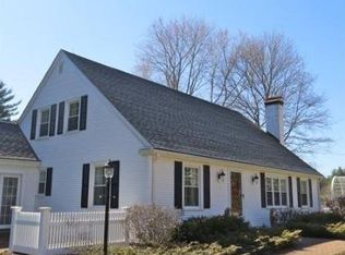 56 W River St, Upton, MA 01568