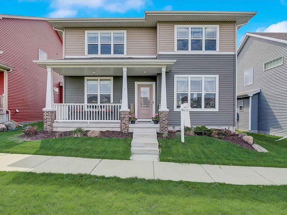 1st image of 228 Sugar Maple Ln