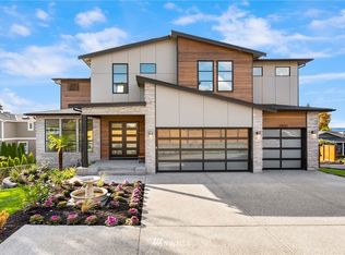 20133 24th Ave NW #2, Shoreline, WA 98177