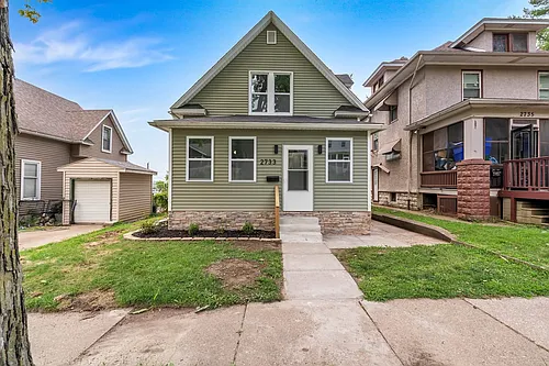 2733 8 1/2 Ave Photo 1