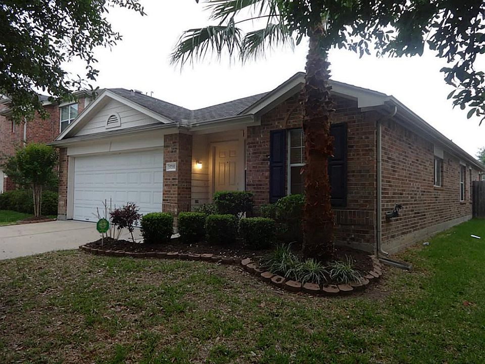 1st image of 17318 Stone Peaks Dr