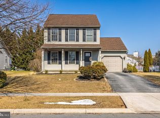 7 Sussex Dr, Carlisle, PA 17013