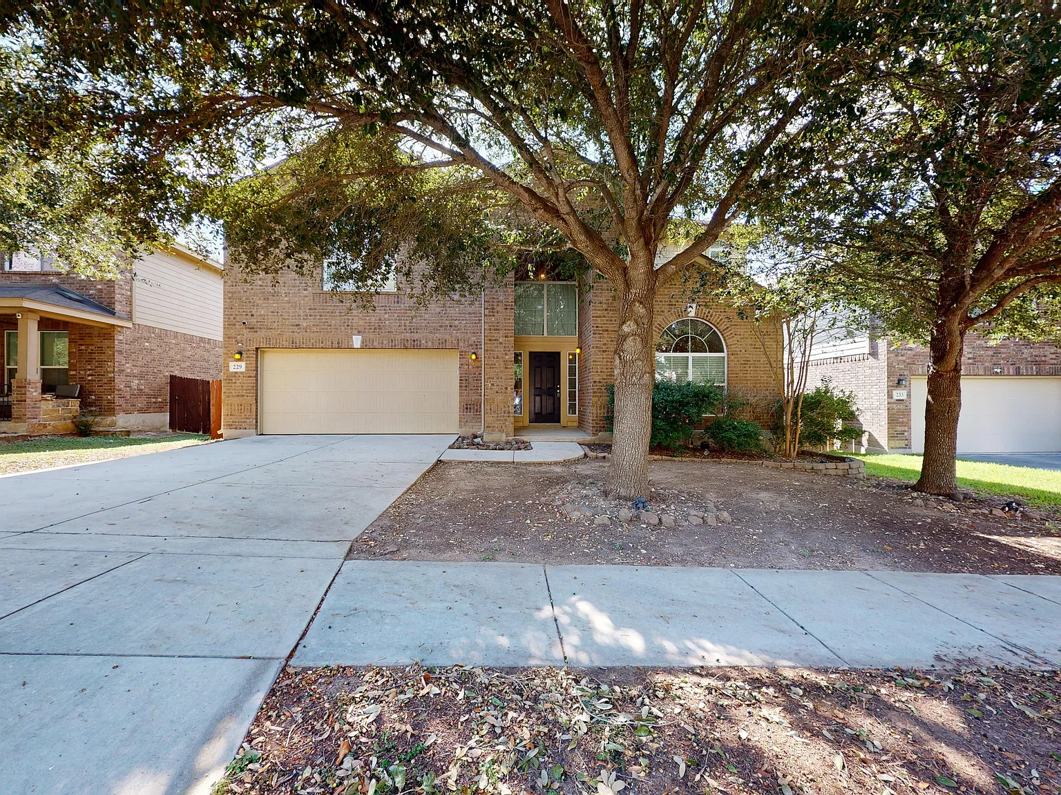 229 Kensington Drive - 1 — Photo 1