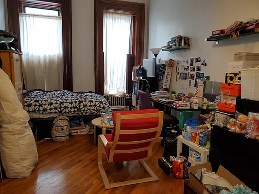 Rented by BLS Realty | media 11