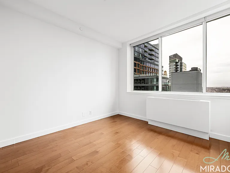 80 Dekalb Ave #34N — Photo 4