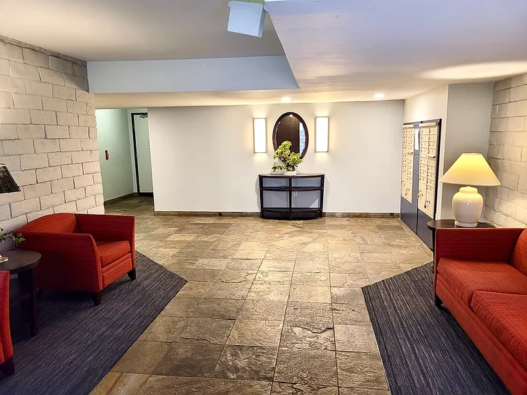 266 S Madison Ave #106 — Photo 19