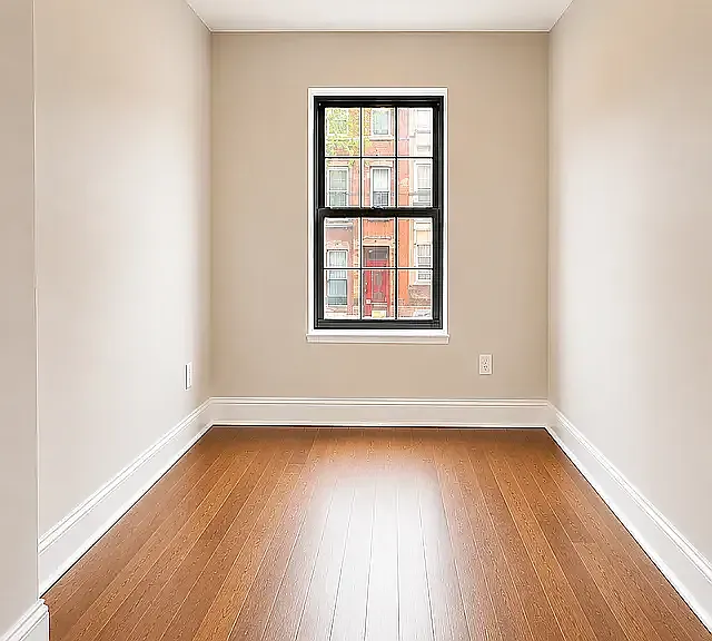 270 Throop Ave #4 — Photo 4