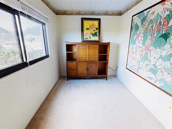 3rd image of 1885 Main St APT 506