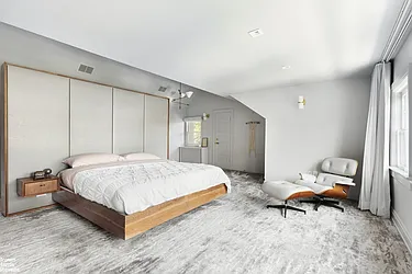 Rented by Brown Harris Stevens