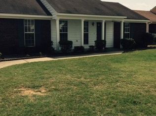6201 Magnolia Lakes Dr, Olive Branch, MS 38654