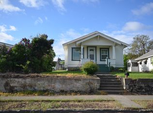 1112 E 11th St, The Dalles, OR