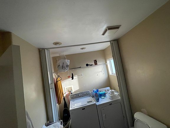 4th image of 1628 W 223rd St