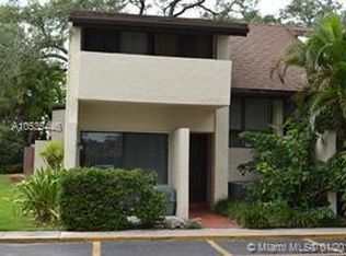 19424 NE 26th Ave APT 131B, Miami, FL 33180